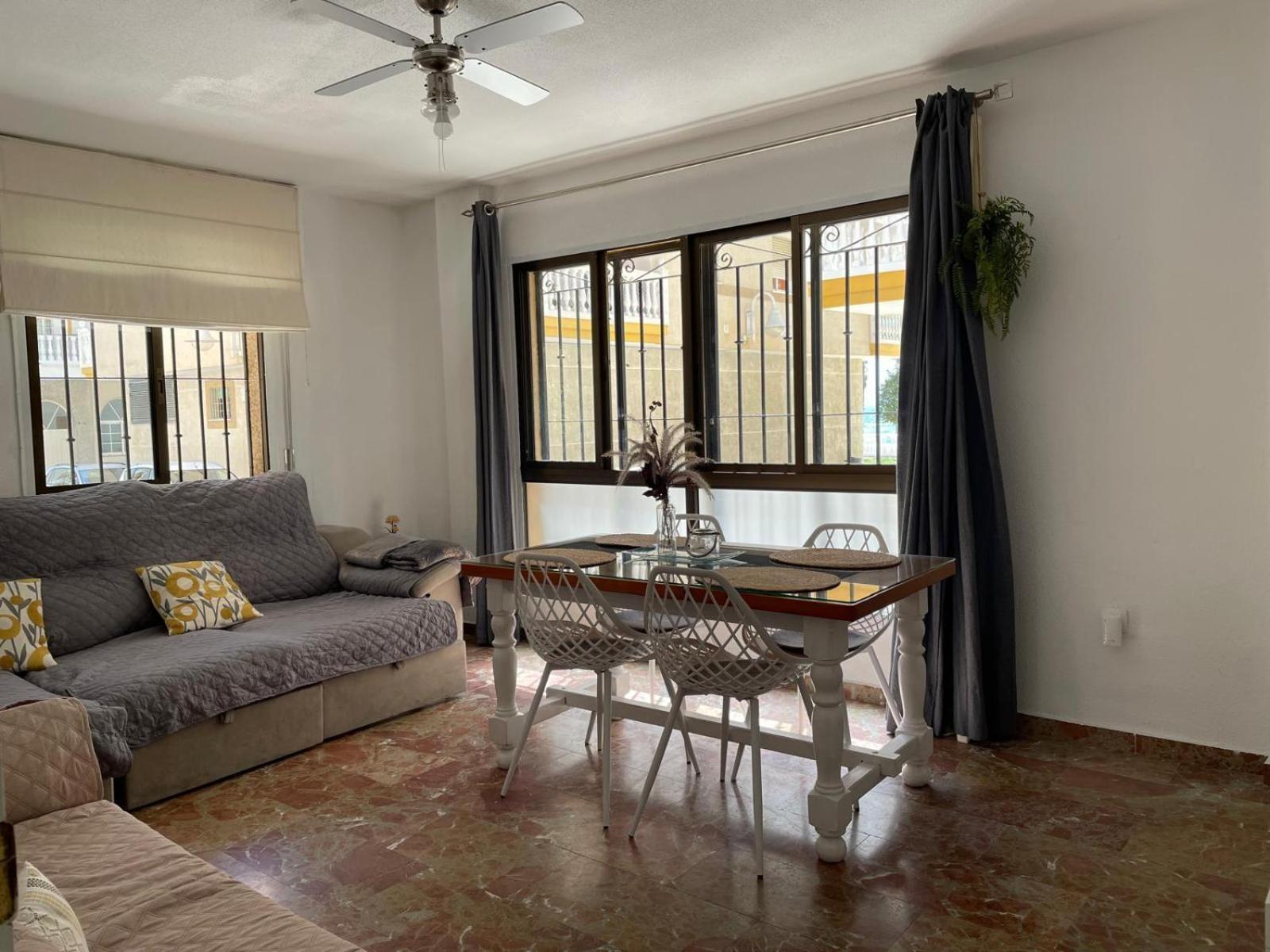 Homestay Vistas Al Mar A 40 Metros Playa *